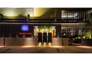 Best Western Plus Maple Leaf